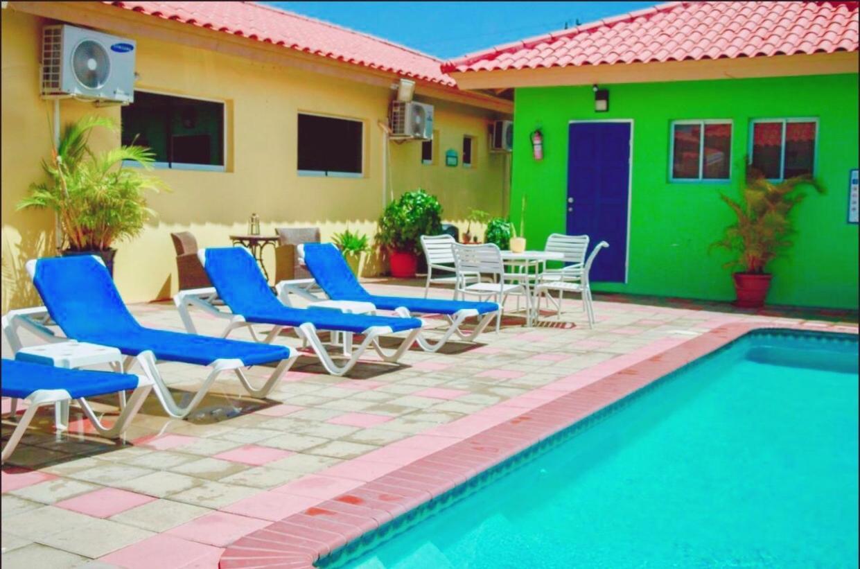 Kudawecha 40 Aparthotel Noord Ngoại thất bức ảnh