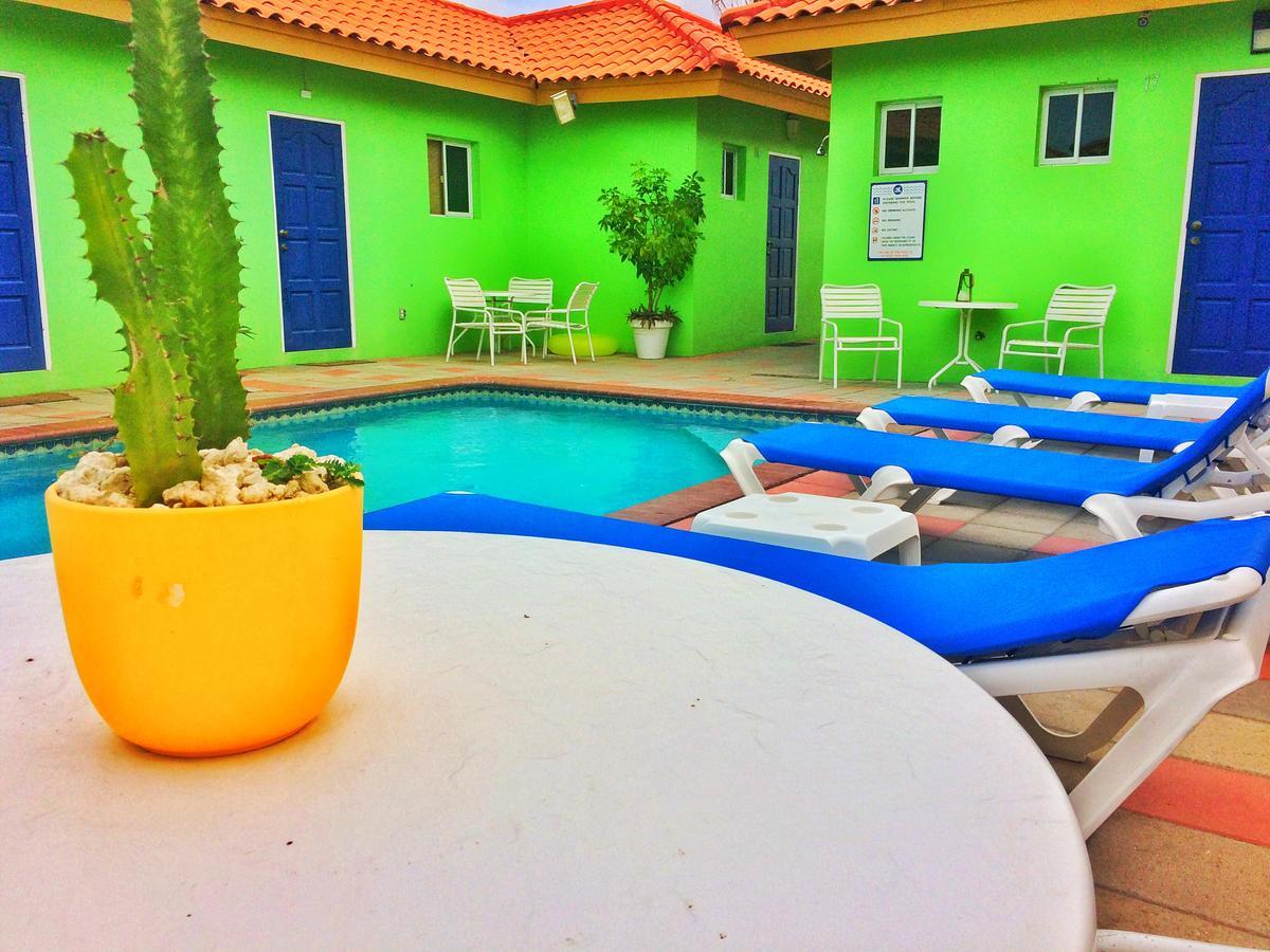 Kudawecha 40 Aparthotel Noord Ngoại thất bức ảnh